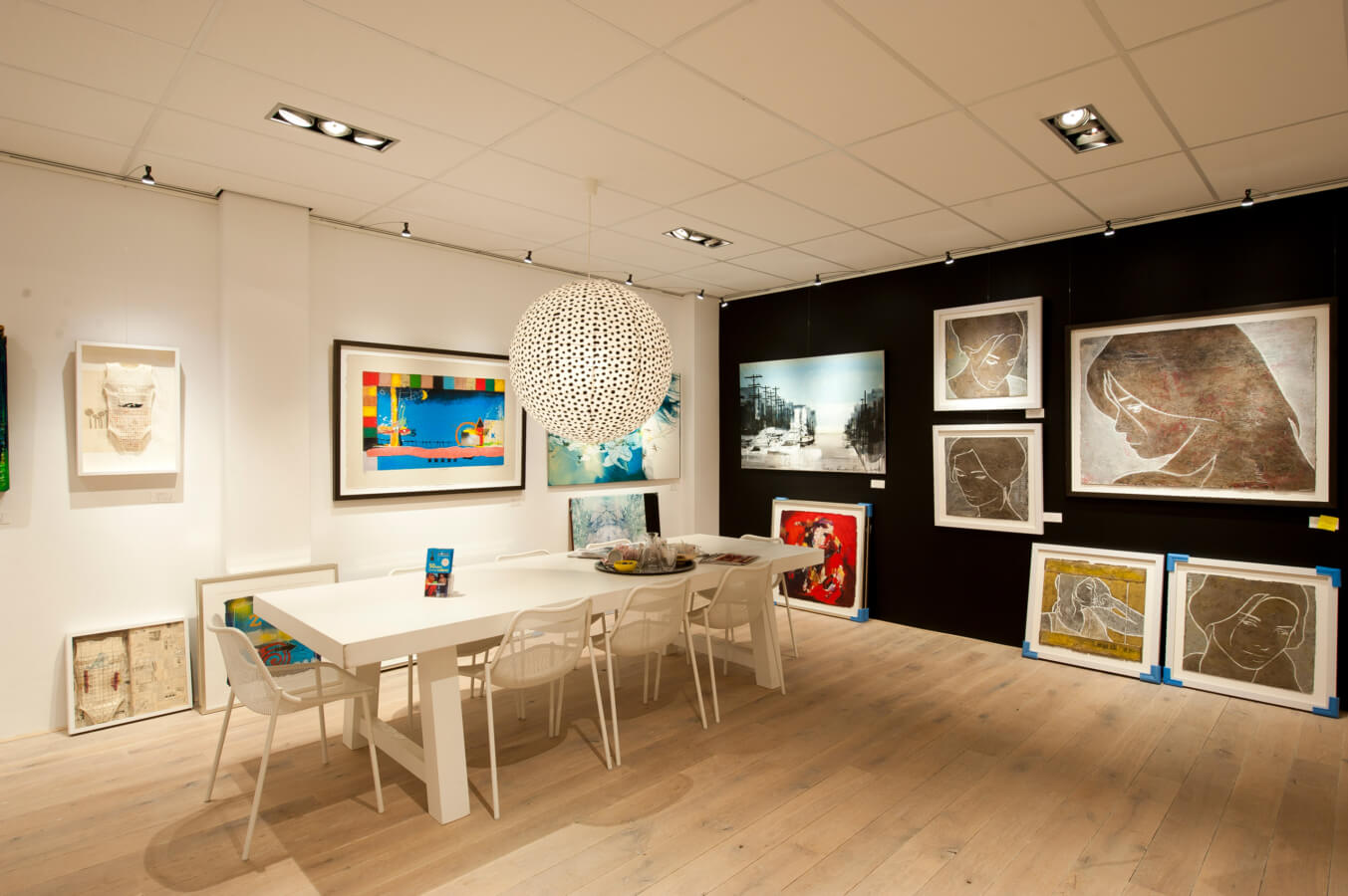 Artiteq Combi Rail Pro Light – Inspiratie galleries & musea Artiteq Combi Rail Pro Light - Inspiratie galleries & musea