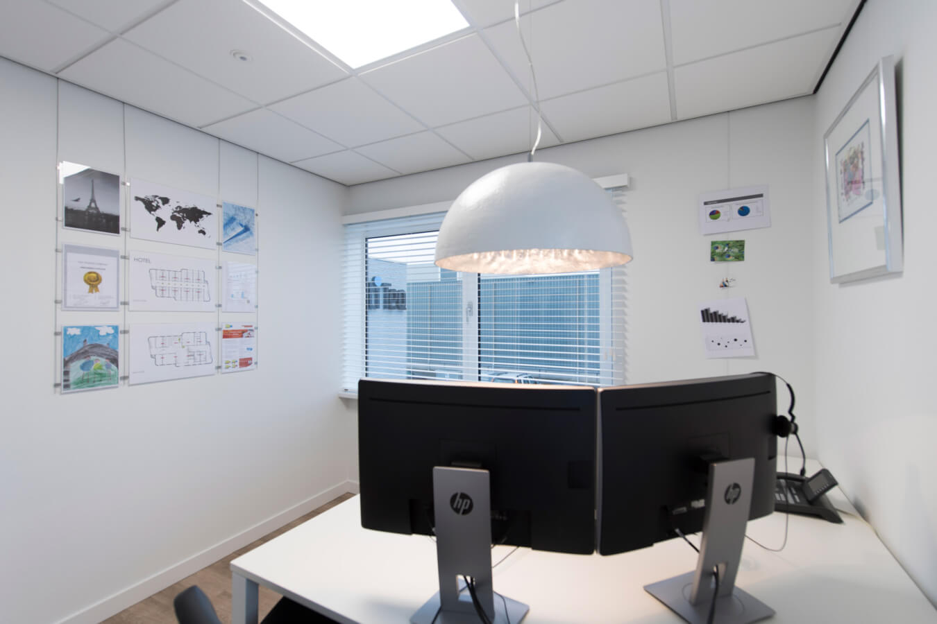 Artiteq Art Strip, Display It & Picture Mouse – Inspiratie kantoren Artiteq Art Strip, Display It & Picture Mouse - Inspiratie kantoren