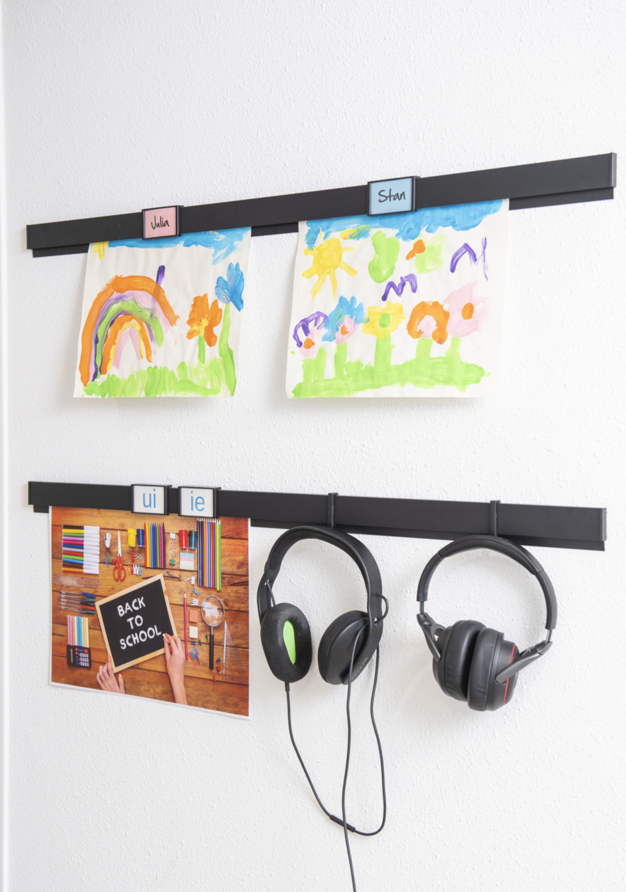 Artiteq Info Rail Me Clip & Clip Hanger – Inspiratie onderwijs Artiteq Info Rail Me Clip & Clip Hanger - Inspiratie onderwijs